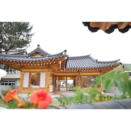 Gyeongju Hanok Sohwa Экстерьер фото