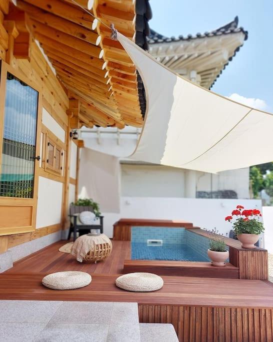 Gyeongju Hanok Sohwa Экстерьер фото