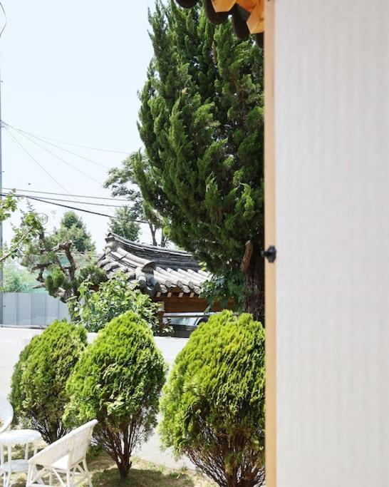 Gyeongju Hanok Sohwa Экстерьер фото